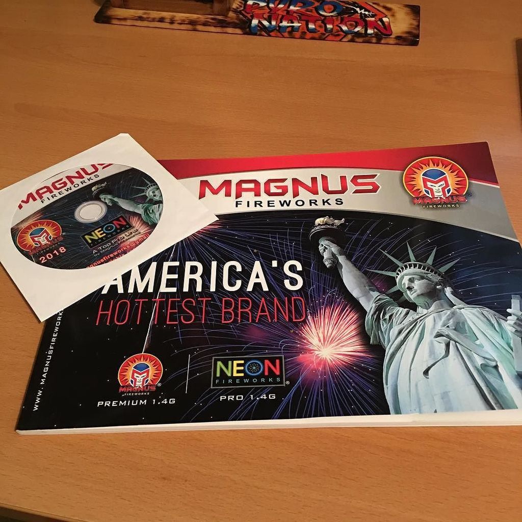 PyroNationUSA's tweet photo. Already seeing the new stuff for 2018!! #magnus #magnusfireworks #fireworks #pyro #pyrofix #pyronation https://t.co/nP4N4NI2R7 https://t.co/Nc8460gTqs