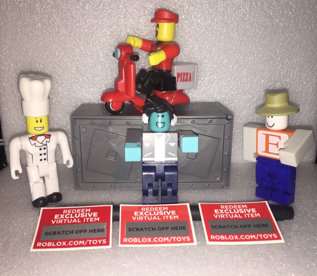 Simon On Twitter I M Giving Away Three Roblox Virtual Item Codes Follow Retweet To Enter Winners Announced Saturday August 19th - how to enter a roblox virtual code