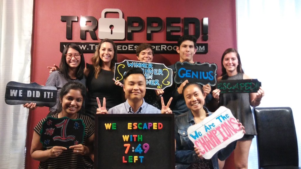 MuddResLife's tweet photo. We escaped! #proctors are ready for just about anything! #muddreslife #studentaffairs #studentleaders #teambuilding #austinisstilltrapped https://t.co/HWz0dejOlZ