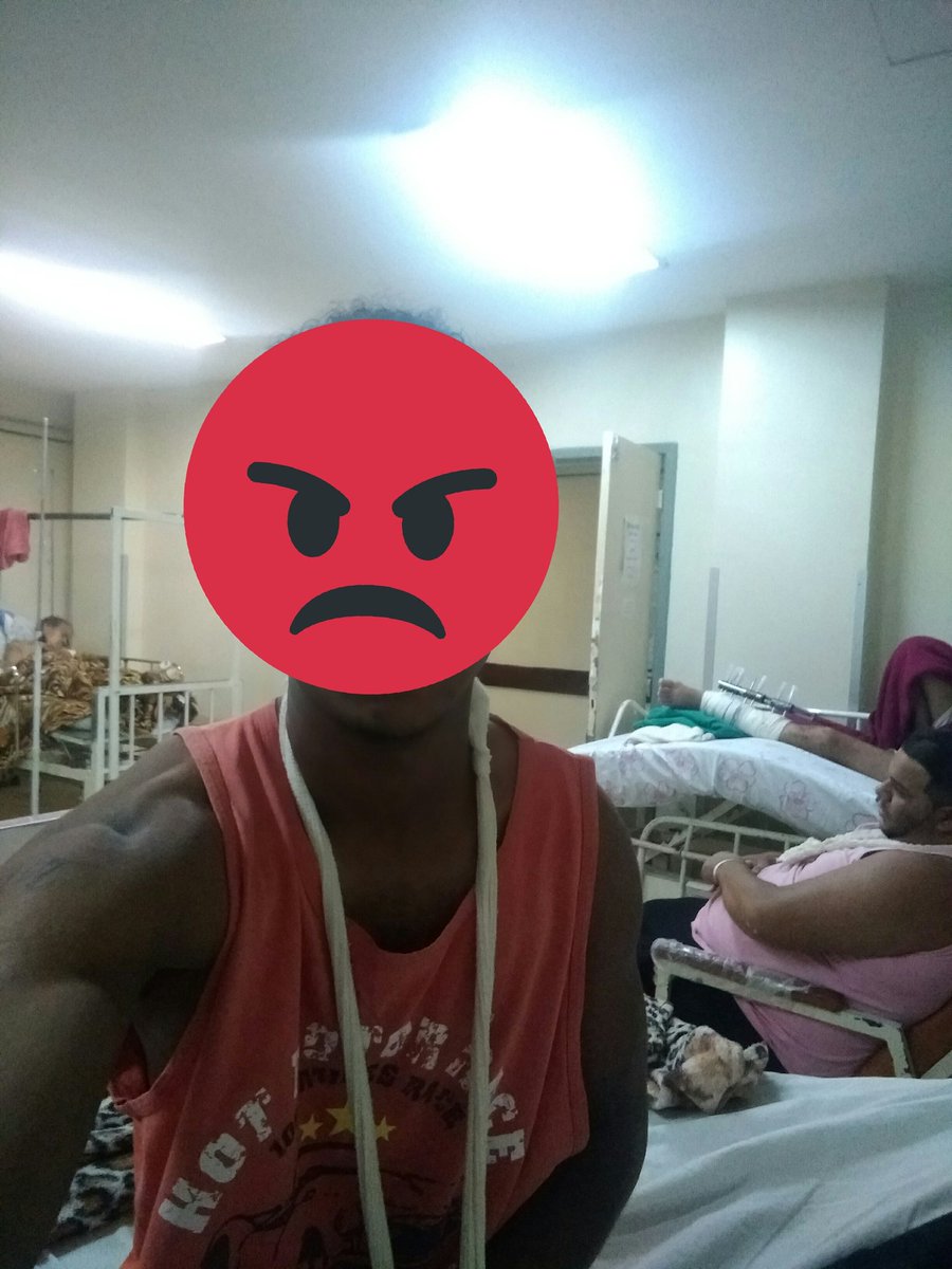 PtMeeczada's tweet photo. Plls Acss Hmsf 🤕😓 https://t.co/dkAtIKnVdH