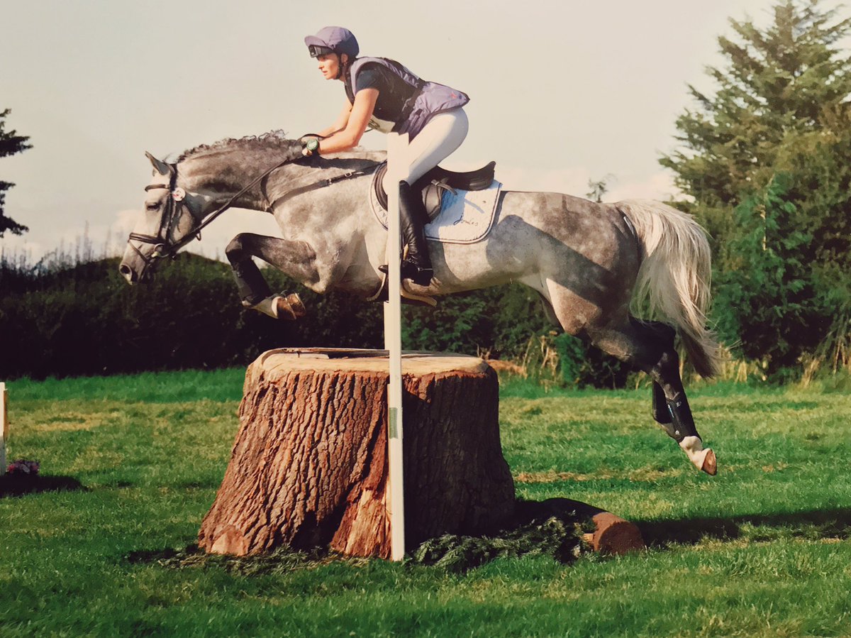 Amme wins today at West Wilts, Quinn 4th &amp; Rosie 6th! ✨ Good babies