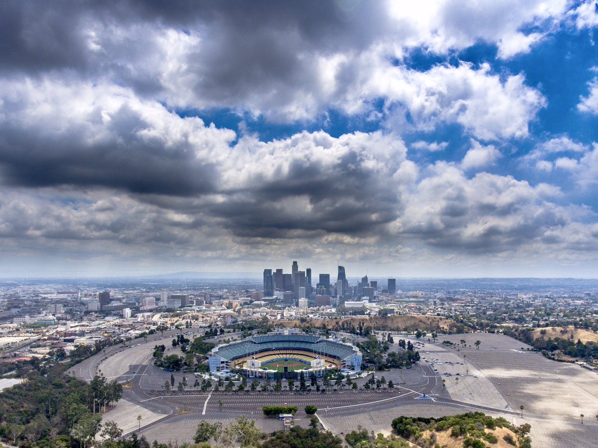 Dodgers's tweet photo. Blue Heaven on Earth. #LetsGoDodgers https://t.co/TSaCkN0Hs6