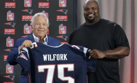 KatCressida's tweet photo. #NFLmagic: #EPIC vid o 2X #SuperBowl champ #VinceWilfork sharin #NFLCareer SECRET @TMurph207
https://t.co/OO3dmN6gn1 https://t.co/MSKEMKoPCW
