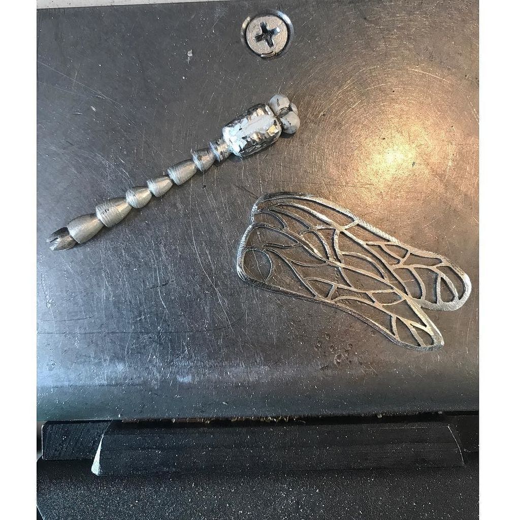 genevieveflynn's tweet photo. Another dragonfly in the works. I am not sure what it will end up but having fun. #genevieveflynnstudio #dragonfl… https://t.co/m0SbYVrCh1 https://t.co/qup1TQ7fcF