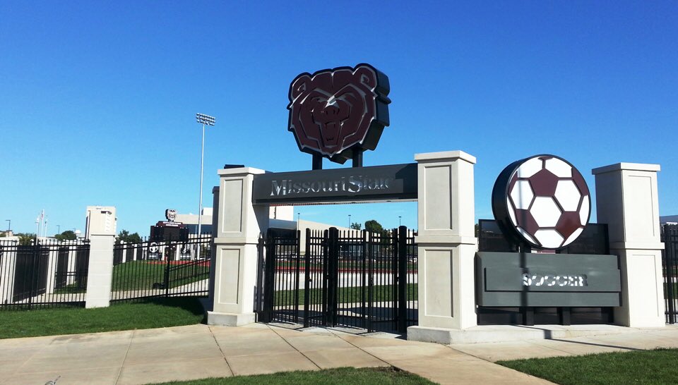 _kyjack's tweet photo. Very excited to announce that I have recently committed to further my academic and soccer career at Missouri State University! #GoBears 🐻⚽️ https://t.co/lyZUlM0Fd1