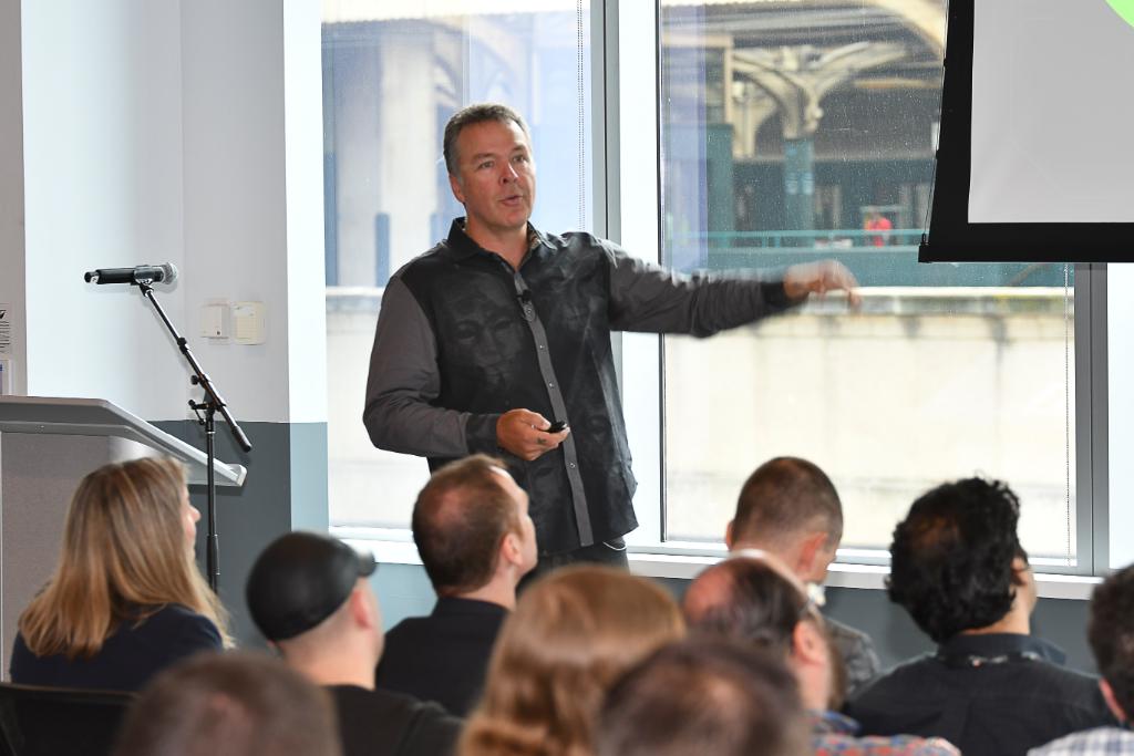CiscoSP360's tweet photo. Dave Ward at #PHLAI speaking about how #ArtificialIntelligence and #MachineLearning are impacting the industry. @drrcranium #ComcastLabs https://t.co/jrTYZeLUaE