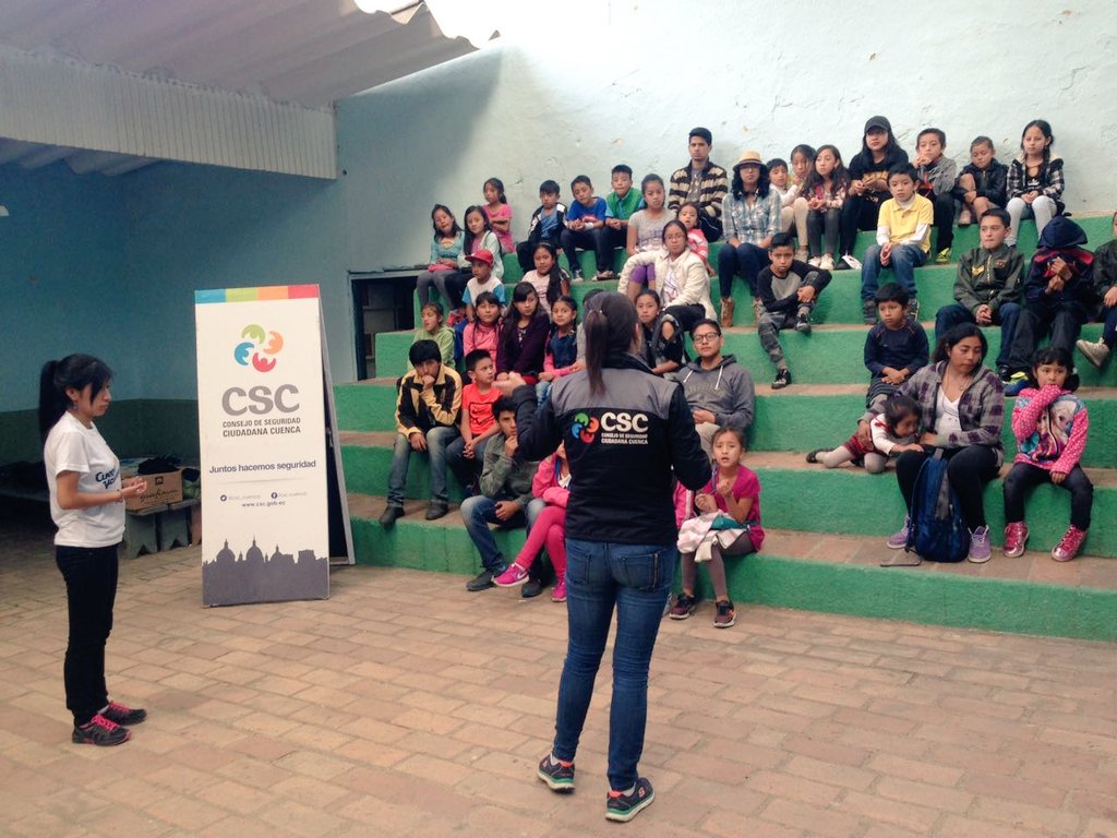 CSC_CUENCA's tweet photo. En colonia vacacional del barrio Lazareto, activamos nuestra campaña #CuencaVive #Vacaciones #CuencaNoSeDetiene @MarceloHCabrera https://t.co/VTnWhhN8FR