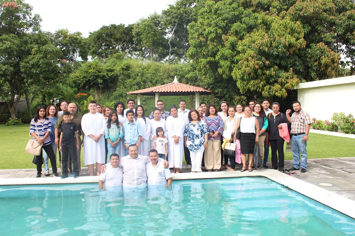 PastorJuanJose's tweet photo. Felices de esta gran cosecha de discípulos en #CompazSanMarcos https://t.co/8Fev7dmmqa