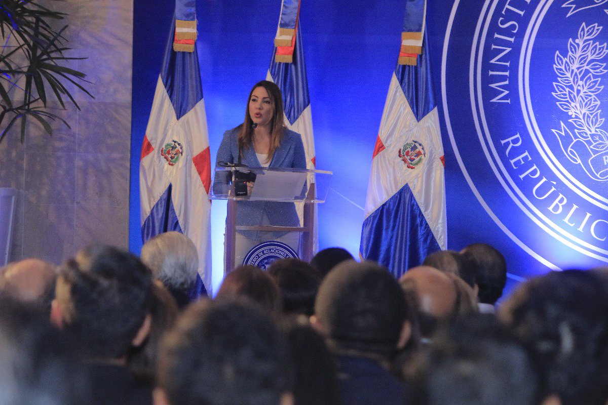 MIREXRD's tweet photo. Arqueóloga dominicana @Dr_KMartinez dicta conferencia “En Busca de la Tumba de Cleopatra y Marco Antonio en Egipto”
#DiplomaciaEspecializada https://t.co/nryprq71nZ