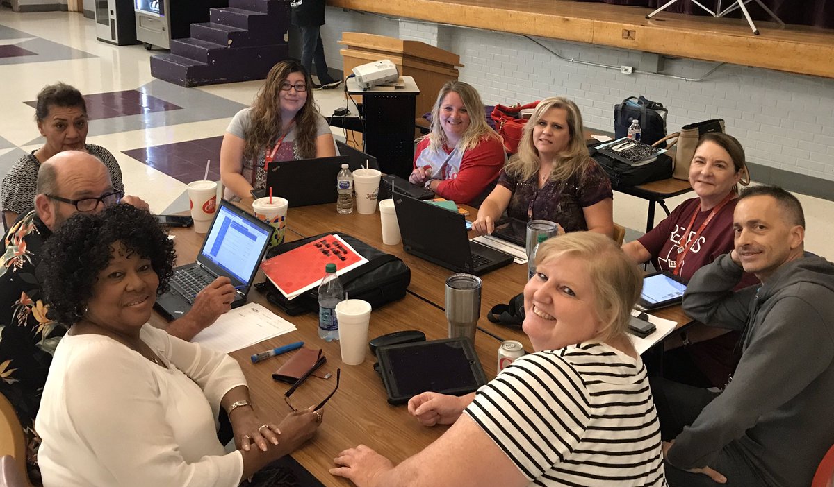 _Fulton_'s tweet photo. Vetting Tests and sharing activities in Onedrive @BonhamOwls @CrockettColts @ashbryant83 #ecisdpd https://t.co/b4euyvQAJN