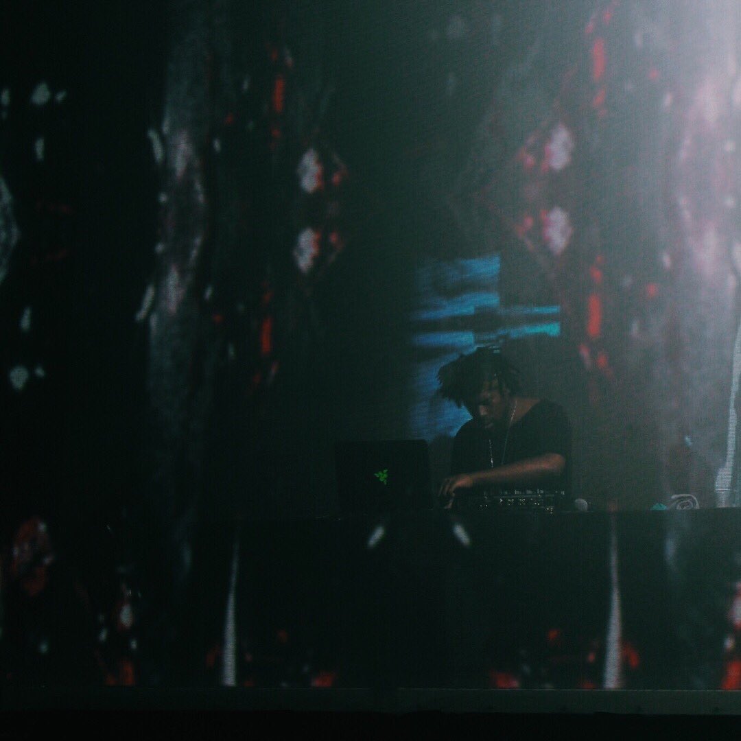 ThugLoveOG's tweet image. Y&apos;all ain&apos;t fucking with me on some shit, stay blessed off rip 🖤✨@flyinglotus #ElementsNYC #elementsfest #freethenipple #23andme #23andfree