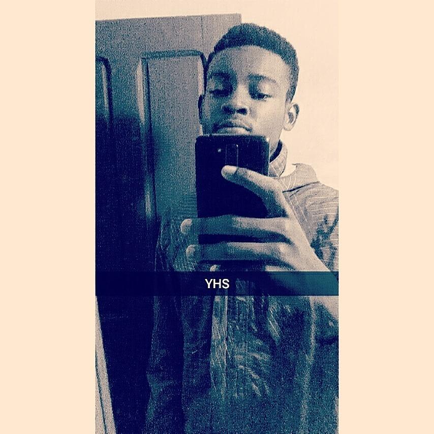 MasterCarter10's tweet image. #nouveau hit A chacun son bara disponible dans ma bio 👌