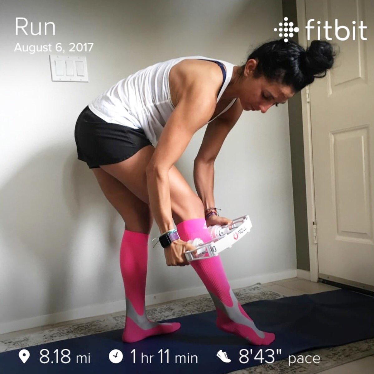 Definition of relaxation 💆🏻
With @ale_d_springer 🙌🏼
#mojosocks #compressionsocks #massage #runnergirl #runnerscommunity #mojo #repost