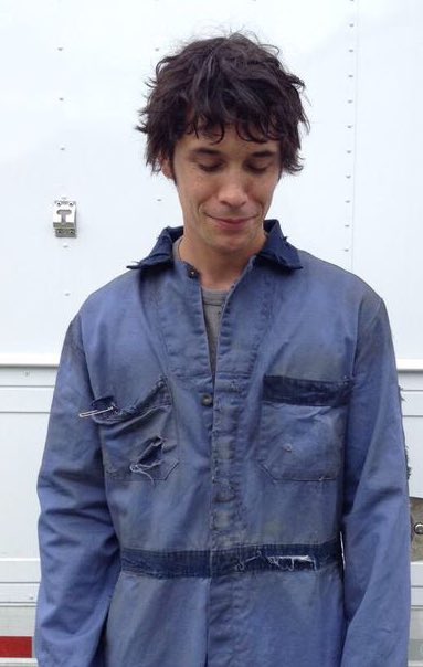 badpostbob's tweet photo. behind the scenes s1 vs s5 https://t.co/zLW53bRYxT