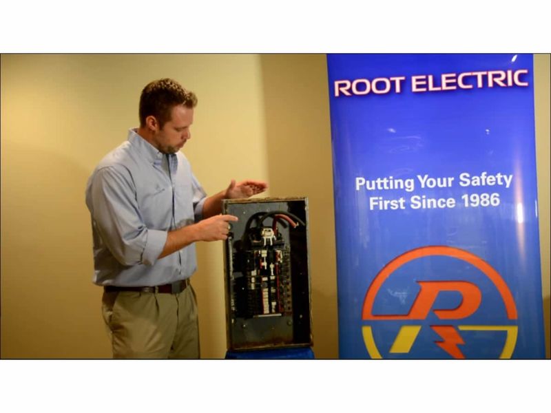 electricianinja's tweet photo. 5 Reasons to Hire Only a Licensed Electrician: Virginia state tests electricians on a… https://t.co/E4aPhcTnvJ via https://t.co/xsPMI7i32h https://t.co/Ft9tnbxPL1