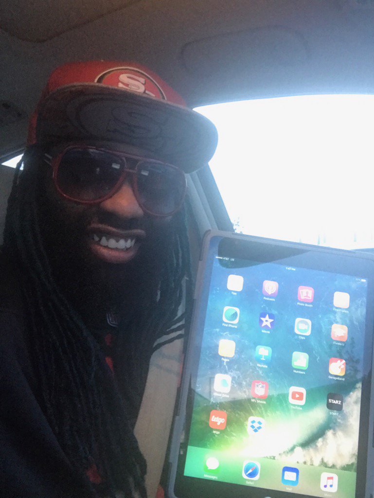 When your Customer needs a Ipad for his Business IHX is to the rescue #IHXOneCustomer@aTime