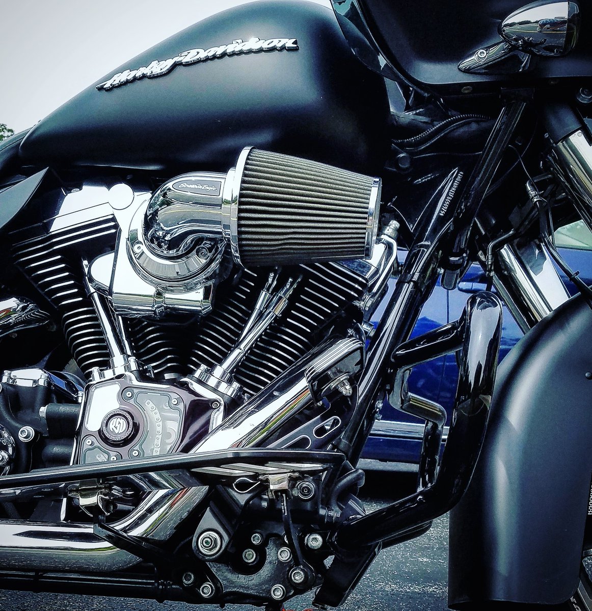 TeAjAeoNe's tweet photo. #harleydavidson #screamineagle #seheavybreather #rsdclarity #performancmachine #roadglideobsession #roadglidenation #roadglidecustom https://t.co/v8qzZUe340
