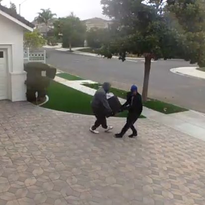 nik_keswani's tweet photo. These two just robbed my house in San Diego. If you recognize either of these 2 people, please let me know. 

Please RT https://t.co/bETUd9X5Kn