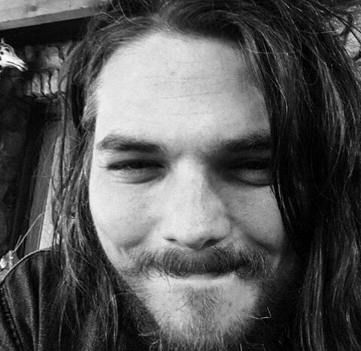 breathingfrank's tweet photo. babY https://t.co/1uN5chl9Z9