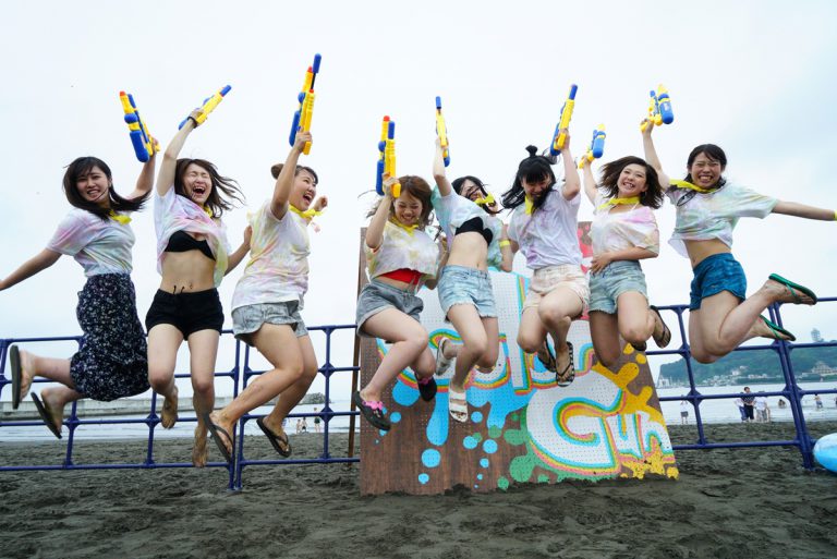 asobiba_tokyo's tweet image. 【写真いっぱいでお届け！】夏だ、海だ、COLOR GUN(カラーガン)だ！Photoレポート | サバイバルゲームフィールド ASOBIBA asobiba-tokyo.com/lite/45651

#カラーガン #colorgun #腰越海岸 #海 #サバゲー