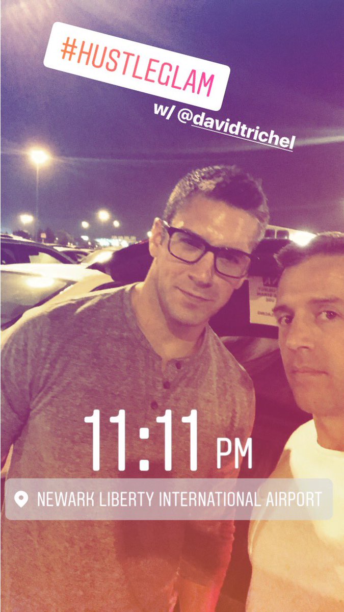 BrianKight's tweet photo. Doing the work isn't glamorous. Neither is the stuff you need to do in order to do the work. The truth of #hustleglam. Late. Delays. Drives. https://t.co/lVadyikkIE