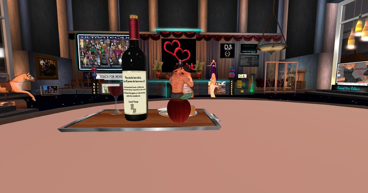 BananaSapio's tweet photo. At Grind for the first time ever! Romance depot! #SecondLife https://t.co/StitCPf0eZ https://t.co/x9j43UY7WV