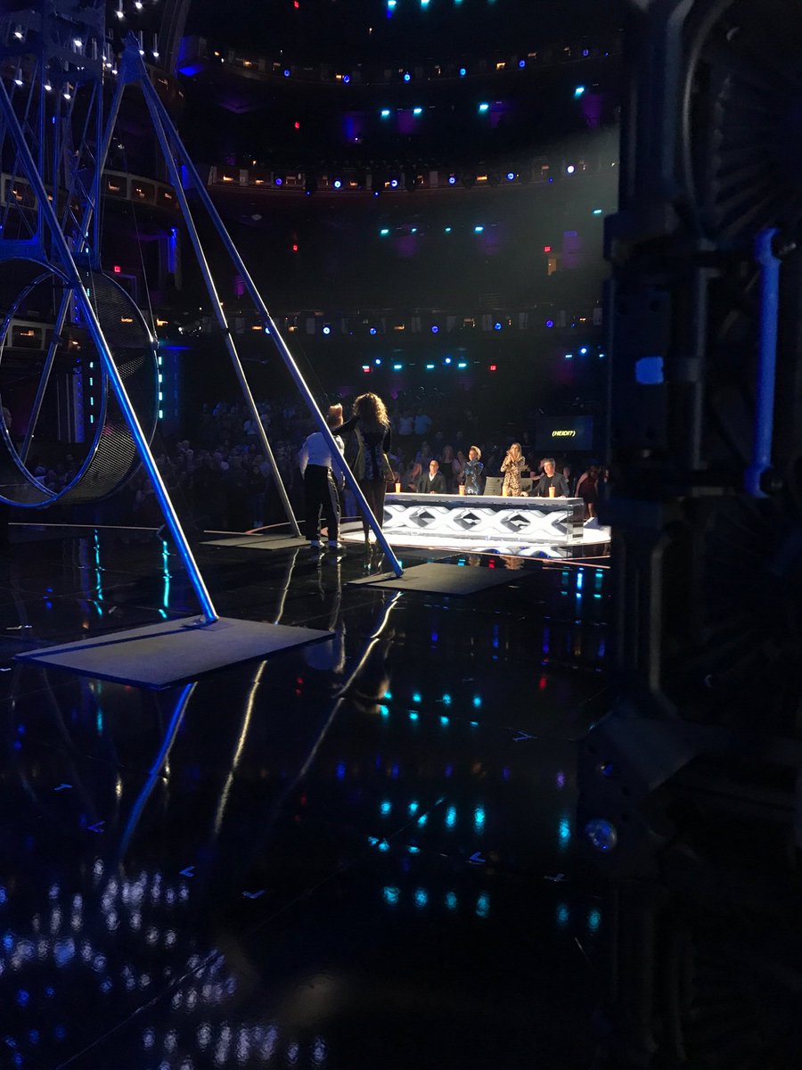 BelloNock's tweet photo. "Honestly Incredibel! My hats off to you, I didn't like you when I first met you but I think you deserved your place here!" - @SimonCowell https://t.co/qr5q0SQZuF