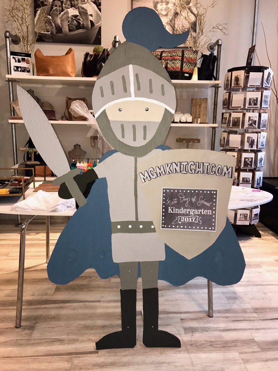 speavy2014's tweet image. MGMknight.com.  First Annual Knight to Shine Mother-Son ball to benefit @dreamcourtinc  #backtoschool