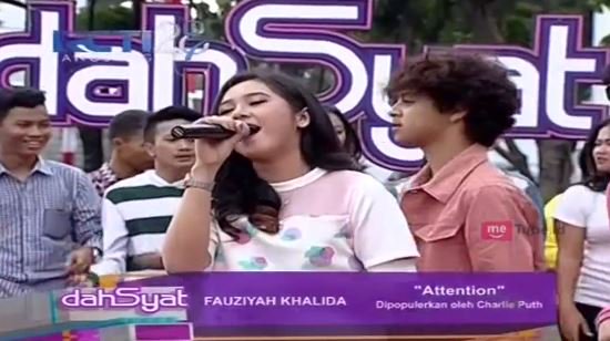 LayarDrama_RCTI's tweet photo. Kita dengarkan suara merdunya @fauziyahkhalida yuk, membawakan lagu 'Attention' #GenerasiMerdeka https://t.co/X8zJX1sZZQ