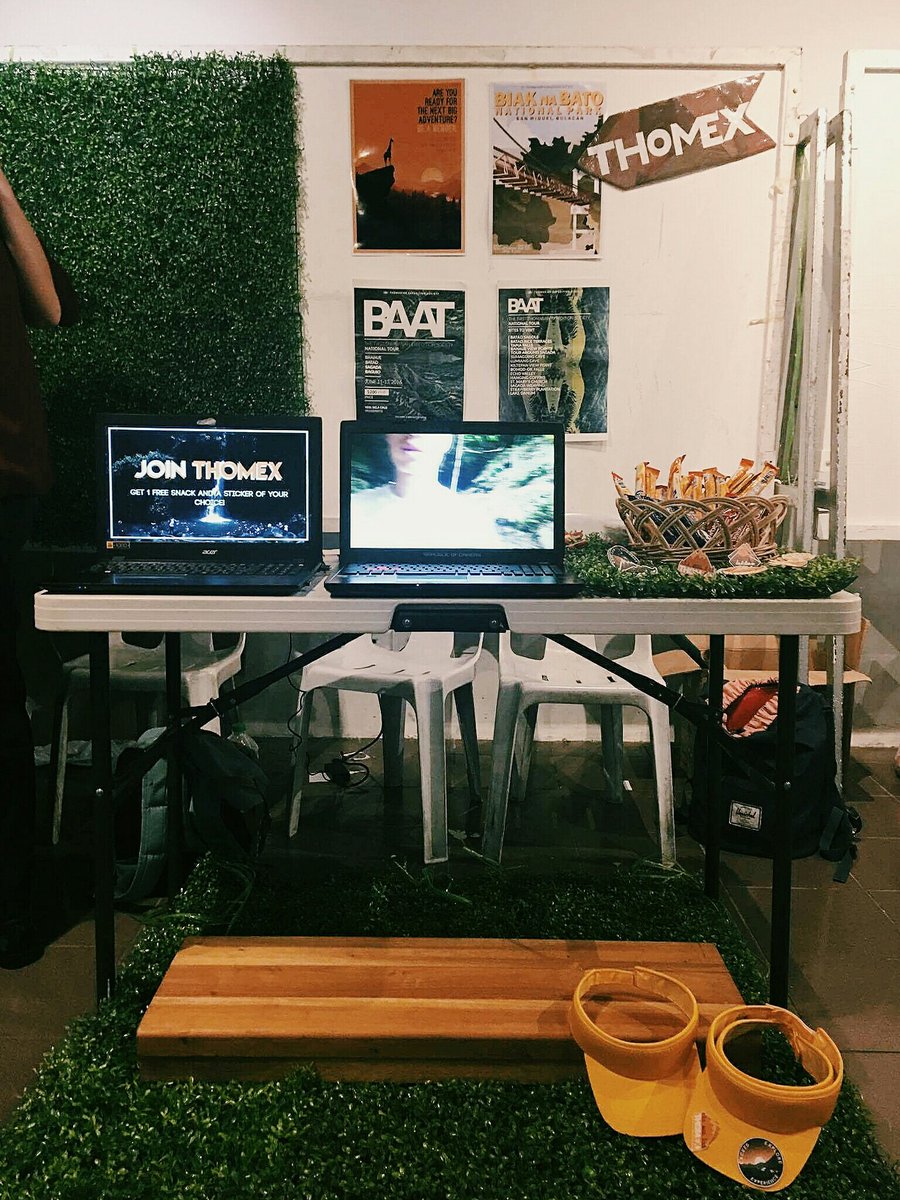 ThomExUST's tweet photo. Don't forget to drop by at our booth today! 💛💛 https://t.co/9xlWt6EV9m