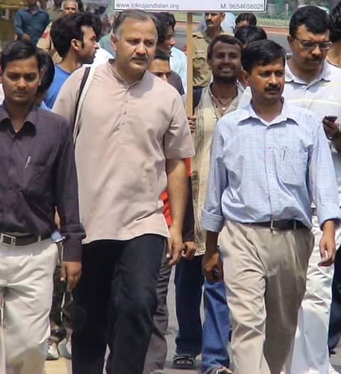 Happy Birthday dear Arvind Kejriwal...

Long Live Revolution !! 