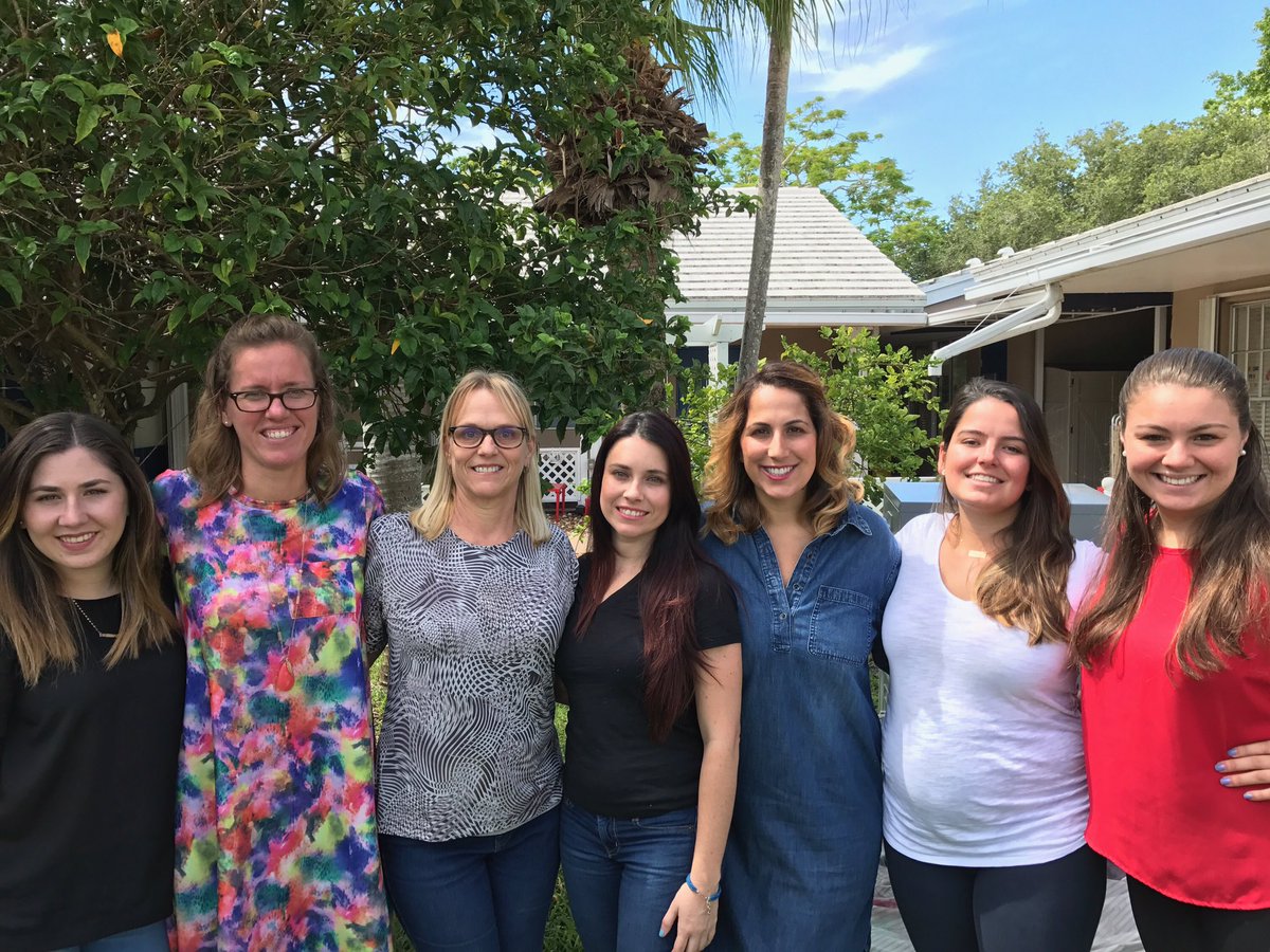 #PreK Team ready for the 2017-2018 school year! 🍎🎨📚#GSLearning #WeGetThemFirst #Primary #InstillingALoveForLearning #YoungMinds