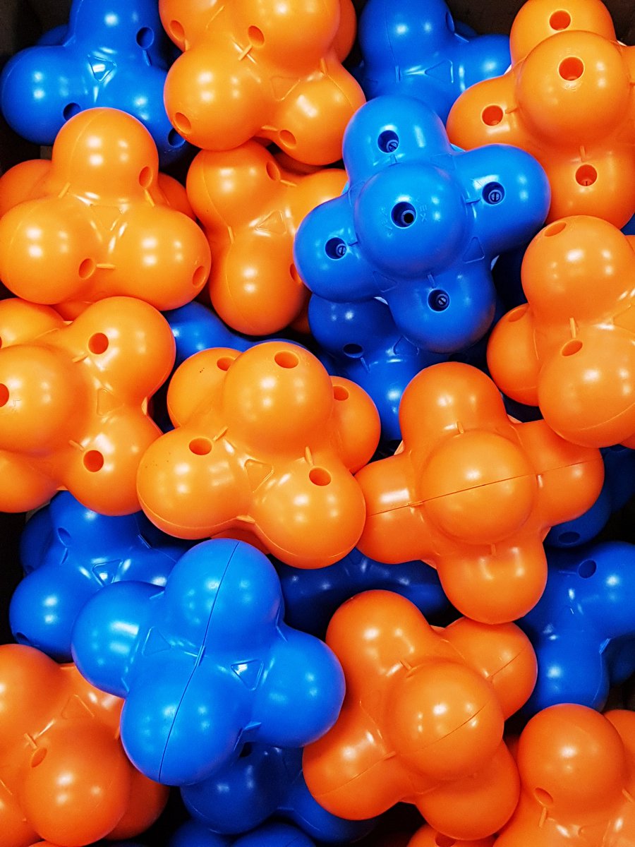 VEXRoboticsSEA's tweet image. Dear Hex balls, it was fun having you in 2016/2017. Thank you for the memories. You will be missed.. #VEXRobotics #vexIQ #VeXSEA