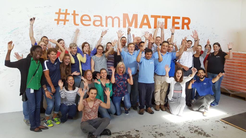MATTER_ngo's tweet photo. .@eatoncorp CRUSHED their #MATTERboxChallenge.
➡️ 500 #MATTERboxes Packed. ➡️ 1,500 Go Fuel Healthy Meals For Kids In Our Community. https://t.co/8NWGFc18Qw