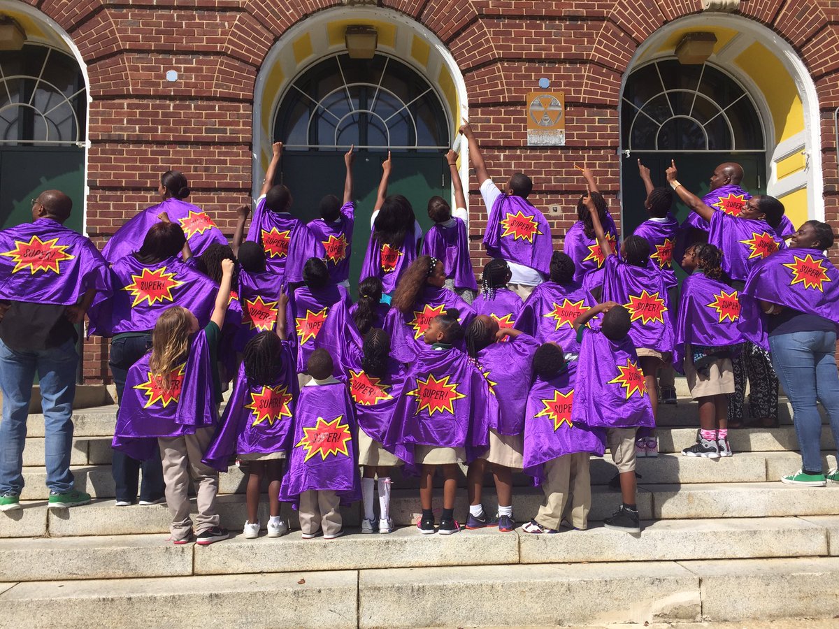 ASamuels297A's tweet photo. Ward 5 Community!  Please support the @BrowneECPTO &amp; @dwightmd in their efforts to raise funds for SY 17-18.  Link: https://t.co/ahkCbIzpni https://t.co/HOS9I78CO6
