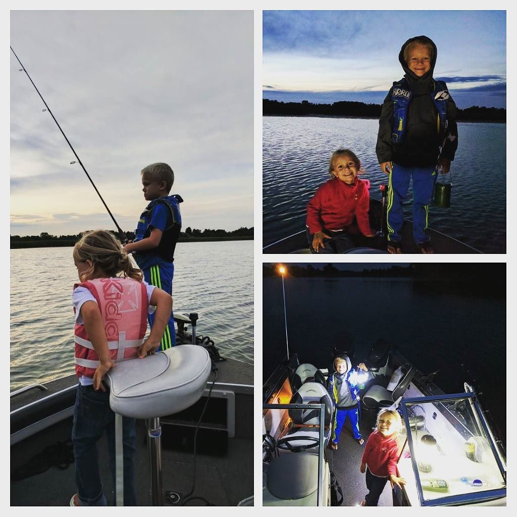 LikeAChampion3's tweet photo. My Tuesday night fishing crew.  Thank God for #thermacell.  #frogfishingforbass #nightfishing #mykidsrule https://t.co/d5V8bNDUjD https://t.co/NovVWRTBRm