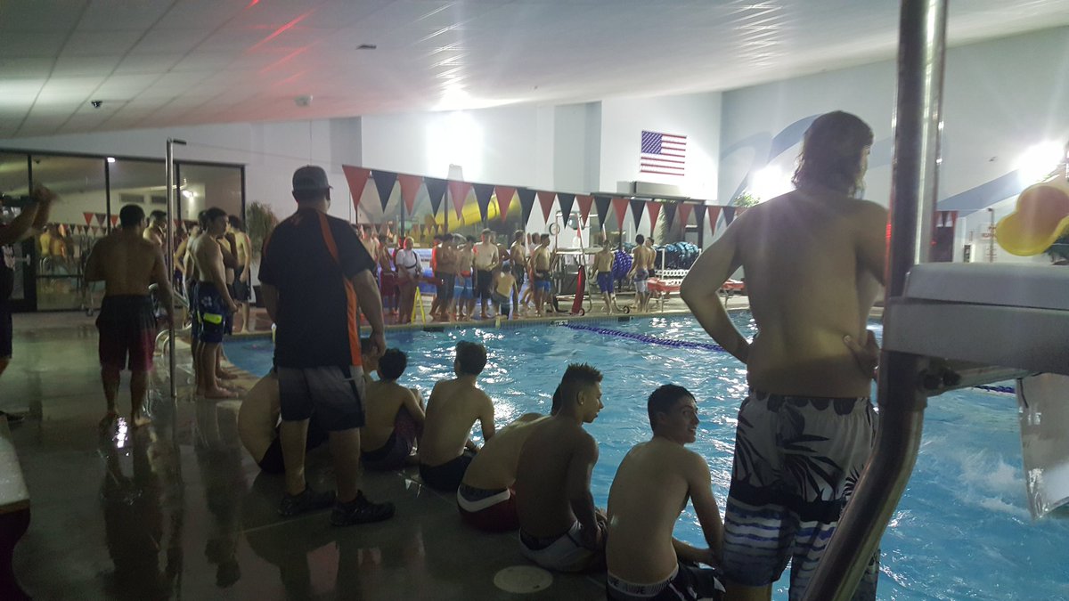 2nd session for today... decided on the pool.