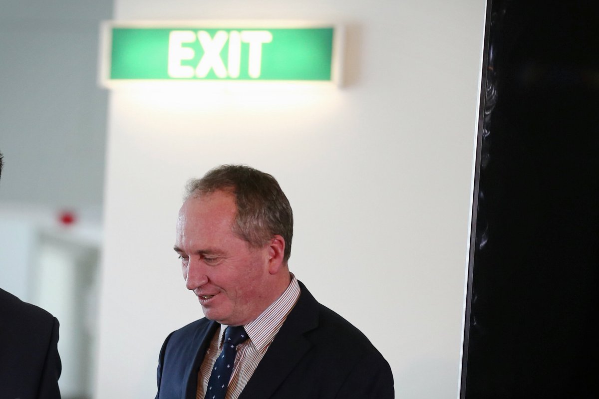 srpeatling's tweet photo. Guys - we've talked about signs and the importance thereof. @ellinghausen photo. https://t.co/yGr3HfaniO