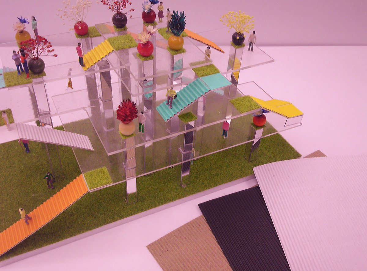 ３階売り場では模型の階段表現に適しているリップルボードを取り揃えております🥑 丸めたり切ったり加工しやすいので  夏休みの工作など様々な用途にお使いいただけます。 B3サイズは￥１７０＋税 A4サイズは￥９５＋税 です。 (２階にもいろんなお色のリップルボードを  ...