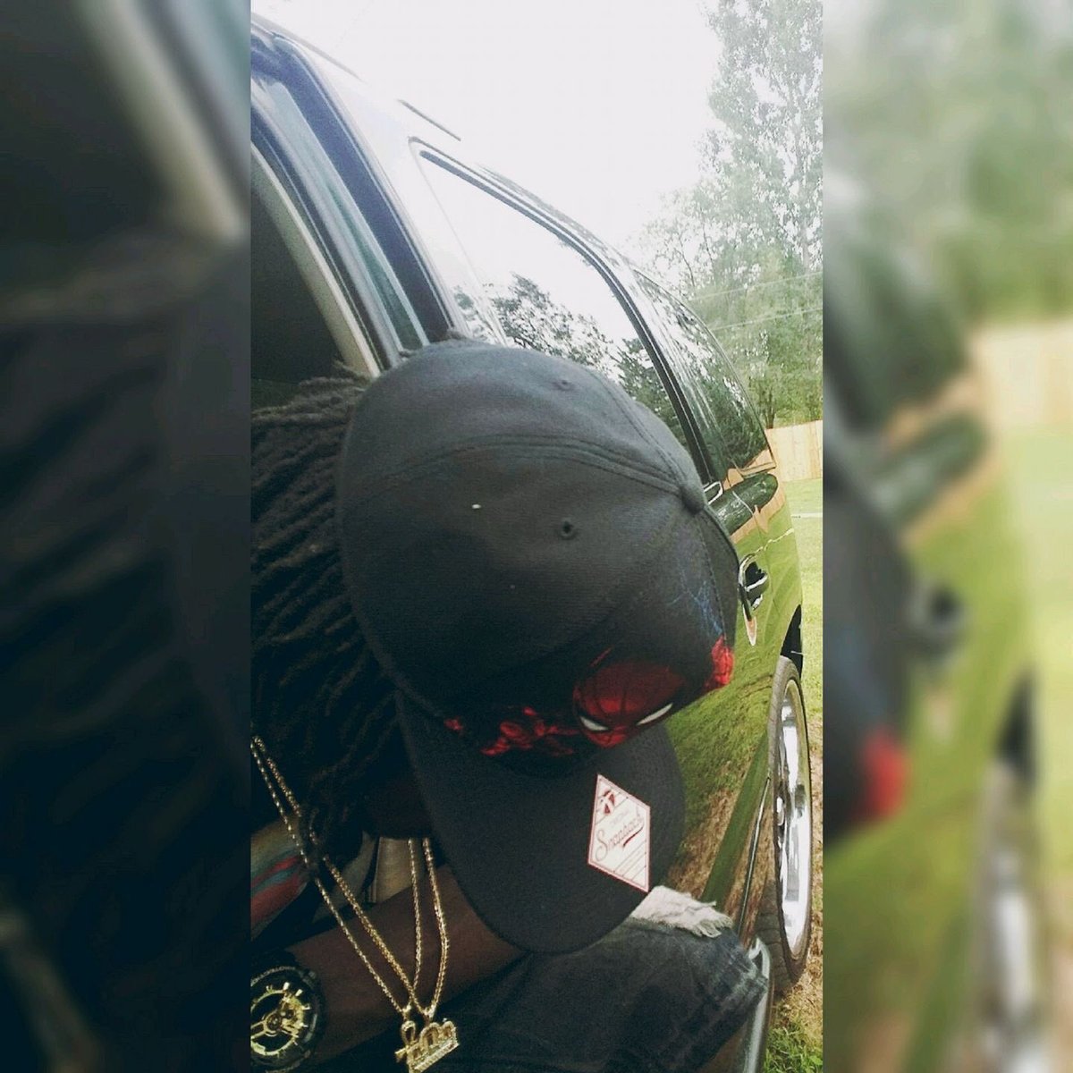 beastyf's tweet photo. Dropped out of school and bought myself a chain.. I must of taught myself a million thangs.. https://t.co/MhFxVILz9A