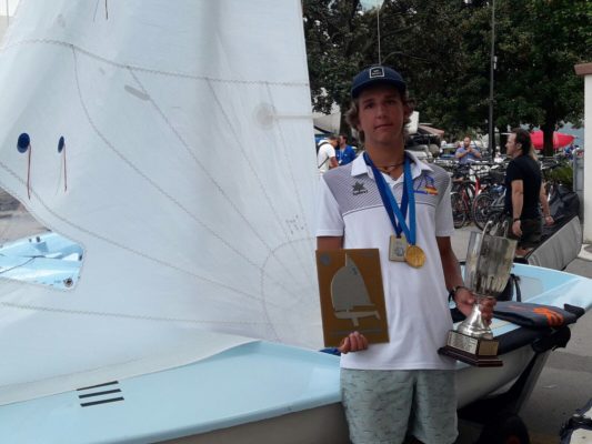 ProyectoFER's tweet photo. Carlos Balaguer analiza su gran éxito en el Europeo sub'19. #MoltPerFER https://t.co/bhlEhe5BQy #MoltPerFER https://t.co/vRbO9FbepN