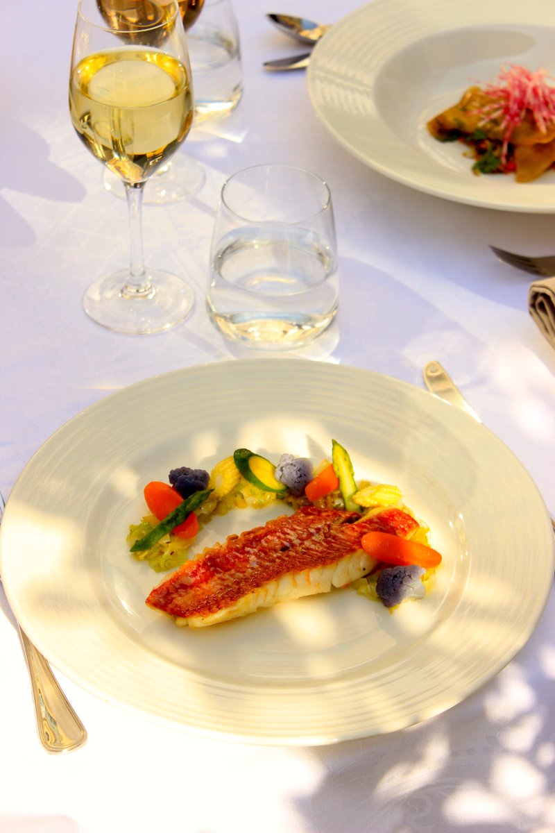 Paris Marriott Hotel tweet media