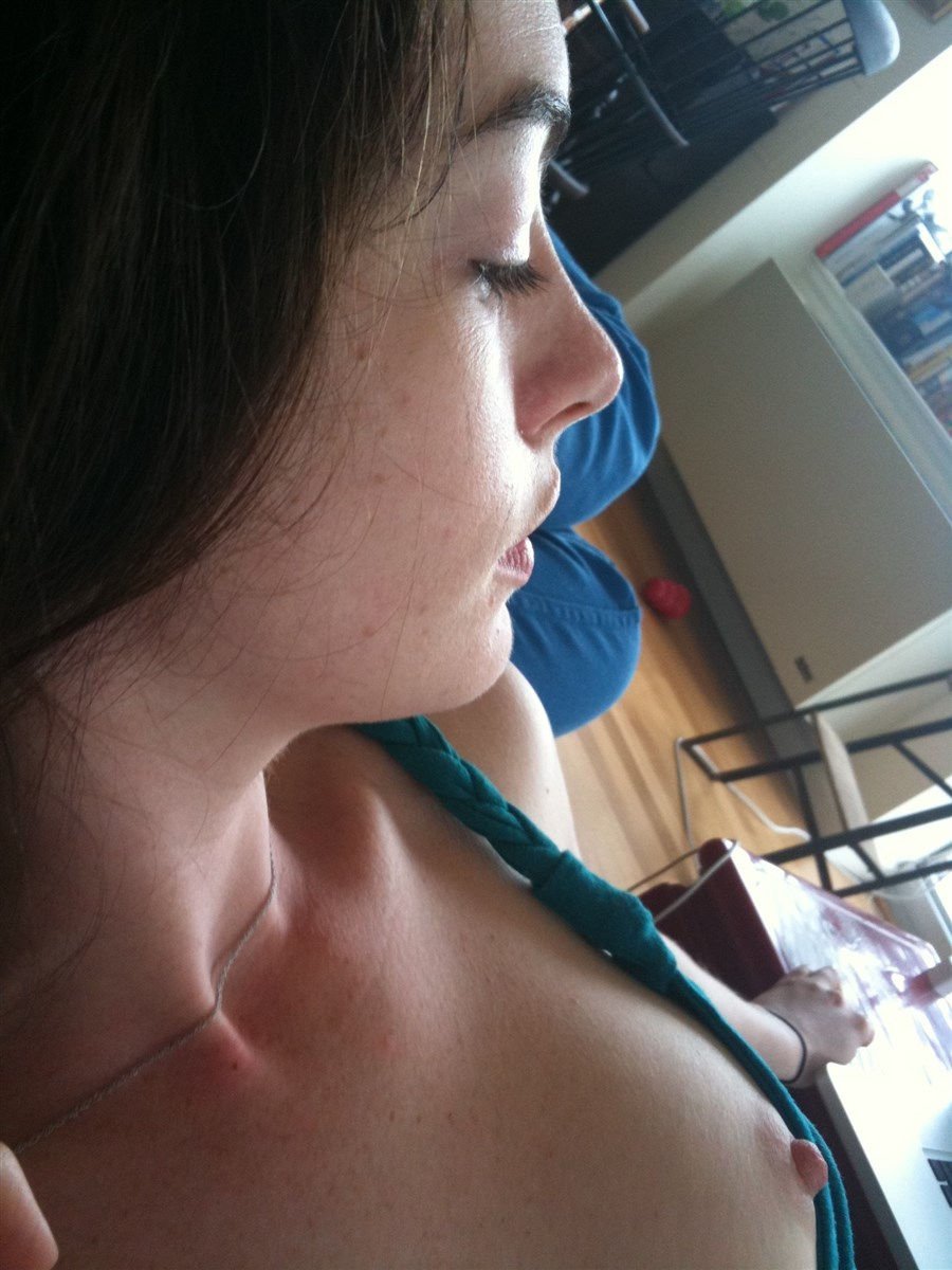 chicas_redes tweet picture