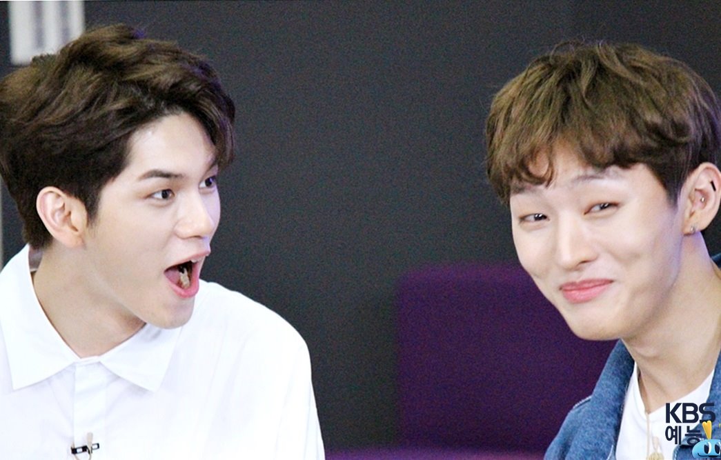 mmoboysph's tweet photo. [PIC] 170802 Jisung &amp; Ong Happy Together 3 

#윤지성 #YoonJisung #MMO #WannaOne https://t.co/m7RDGrC7l1