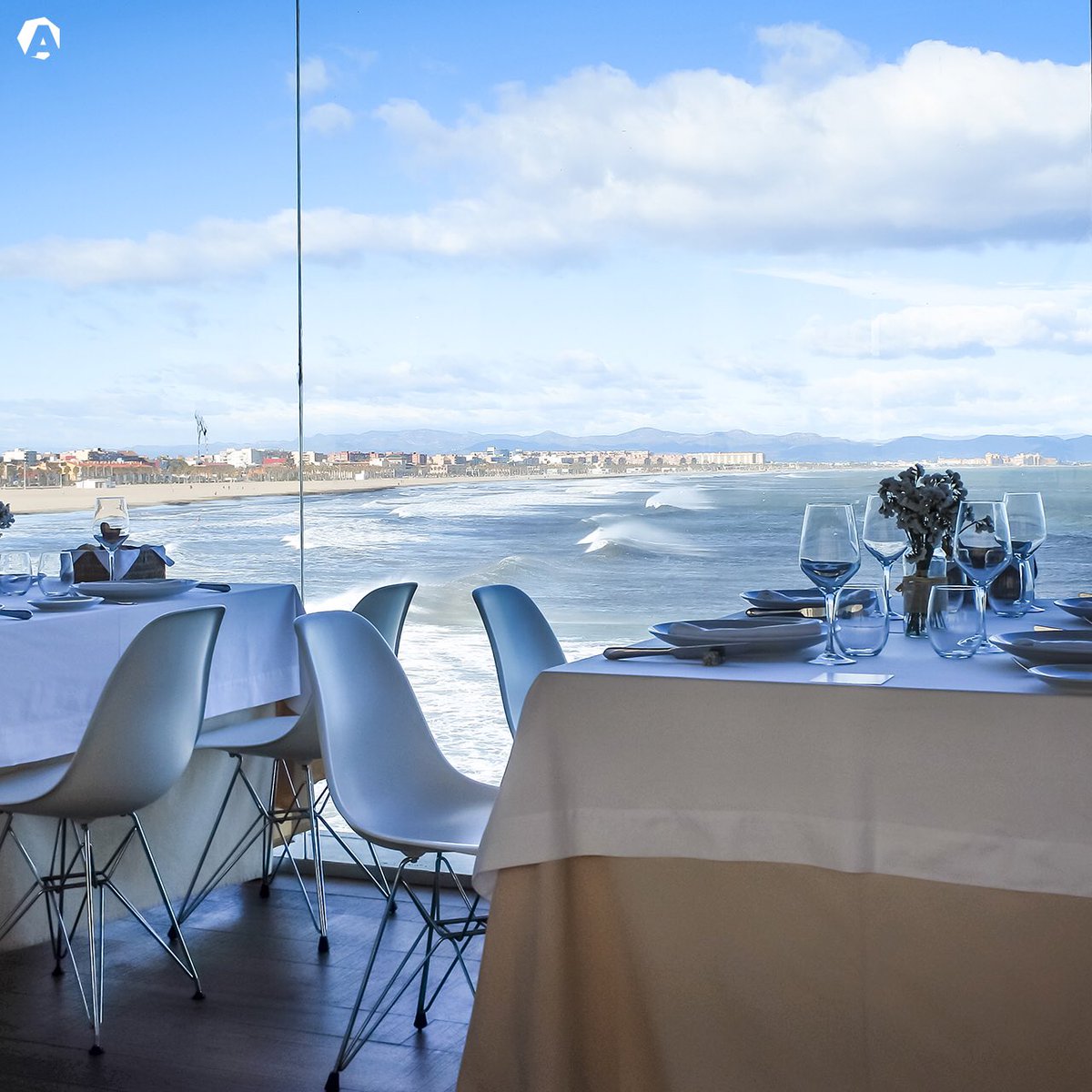 WeAreShapeStyle's tweet photo. The #summer is in full swing, and we take you to #Spain with a photo of our last trip to #Valencia. Check out our YouTube channel https://t.co/BNbx0kMLeu