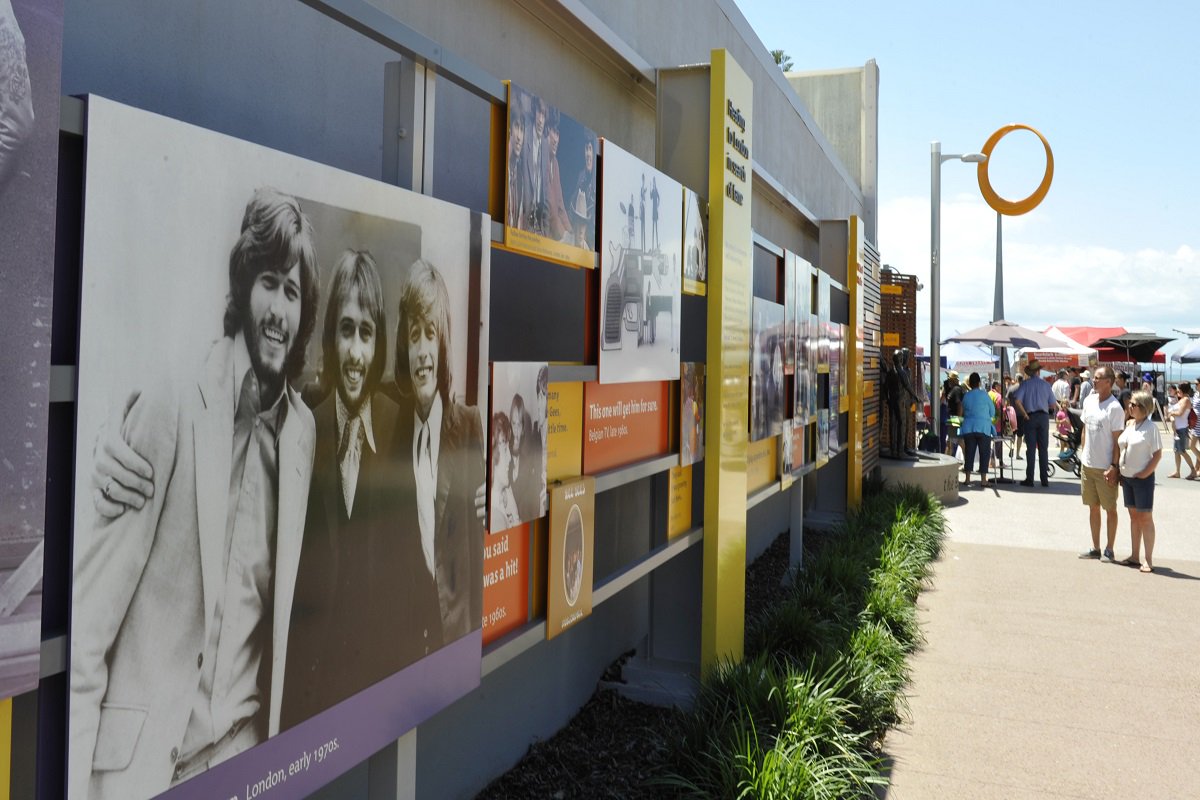 visitmoretonbay's tweet photo. Have you been to #BeeGeesWay in #Redcliffe? Bee Gees Way is a Tribute to the Region’s Famous Gibb Brothers https://t.co/GkmZ7kWQkm https://t.co/9u9EHa1lWZ