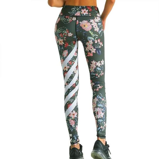 Yoga_Collection's tweet image. Striped Floral Yoga Pants

yogacollection.co.uk/products/yoga-…