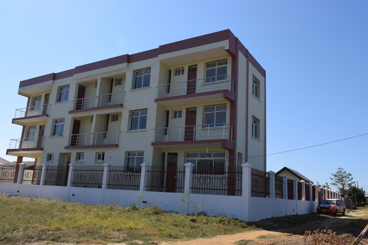 PropertyRahaTZ's tweet photo. A 12 bedroom accommodation facility is available for rent in the fast growing area of Shangani in Mtwara region: https://t.co/r6Em09k3jU https://t.co/hHxaJMehuX