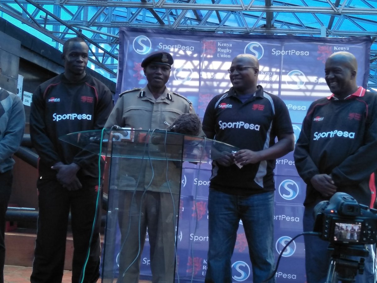 OfficialKRU's tweet photo. A representative of the @Nairobi CountyCommander reassures Kenyans of tight security at the RFUEA grounds on Sunday #TeamNaming #SimbaniMoja https://t.co/Y553jxHQ52