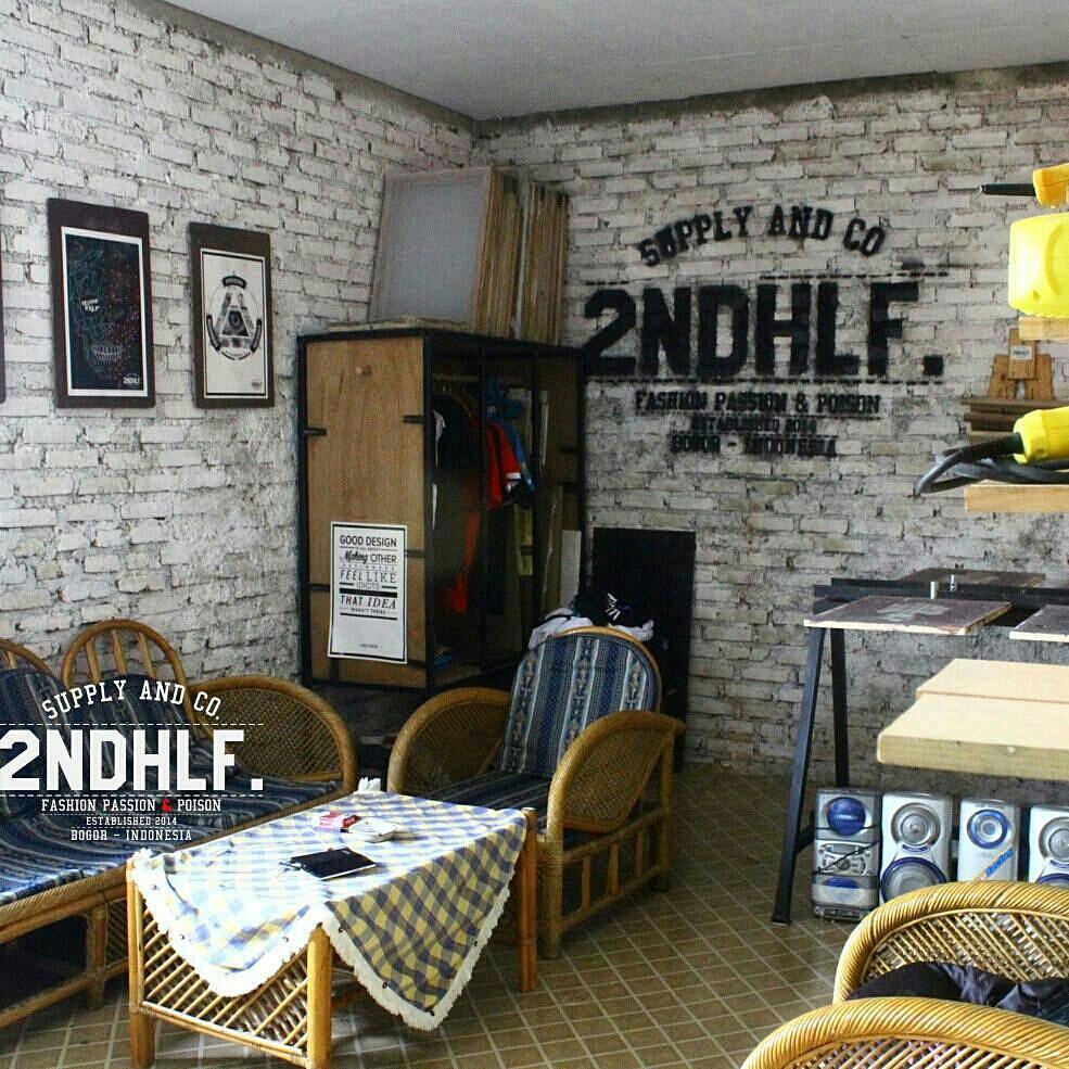 2NDHLF_prdctn's tweet photo. Workshop kami,setiap detiknya kami akan memperbaiki segala aspek yg kurang dari sebelumnya,dari segi kualitas,equipment,dan waktu pengerjaan https://t.co/ccd1yrIKlW